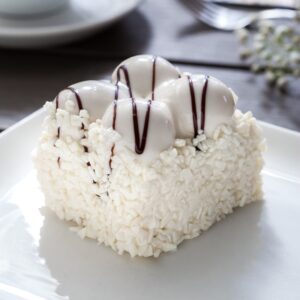 Edelweiss White Chocolate Profiterol